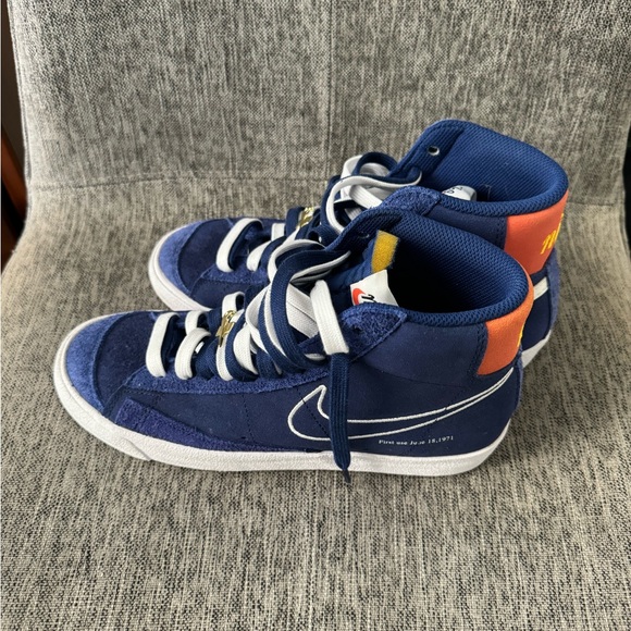Nike Blazer Mid 77’ Blue/Orange - Picture 1 of 6